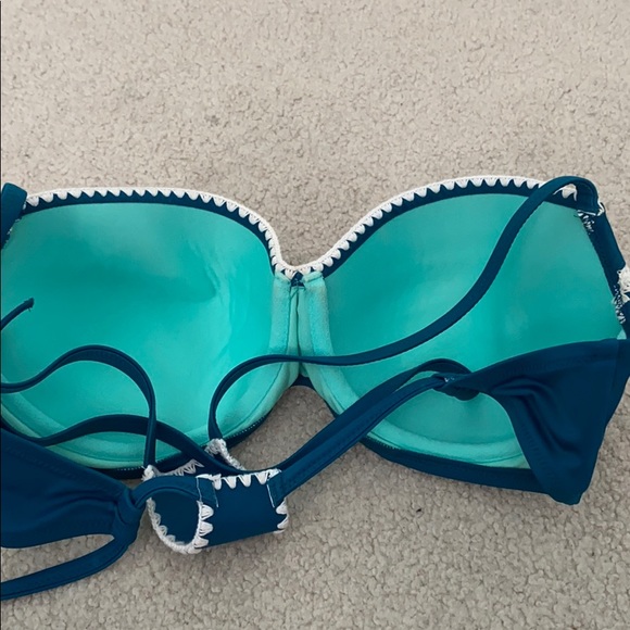 bathing suit top - Picture 2 of 3